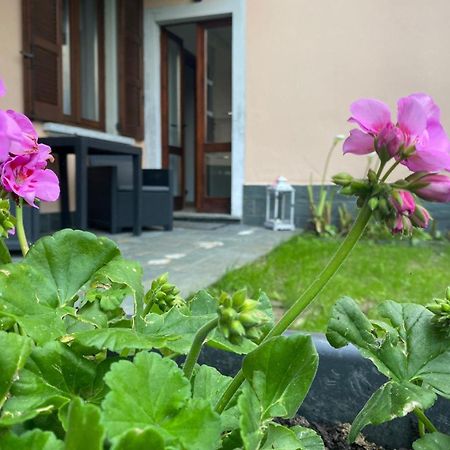 Peonia Apartment - Appartamento Vista Lago Леццено Екстер'єр фото