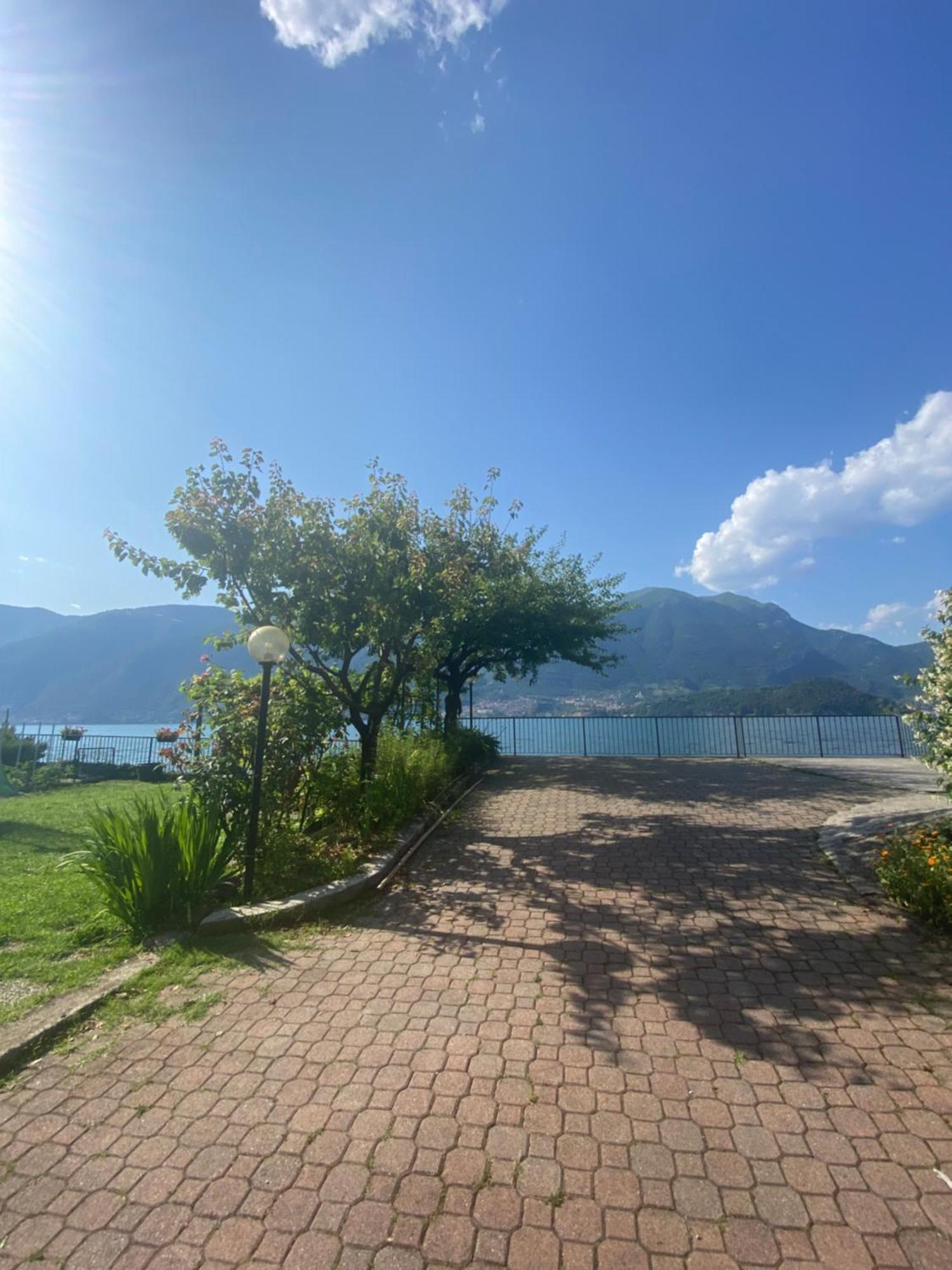 Peonia Apartment - Appartamento Vista Lago Леццено Екстер'єр фото