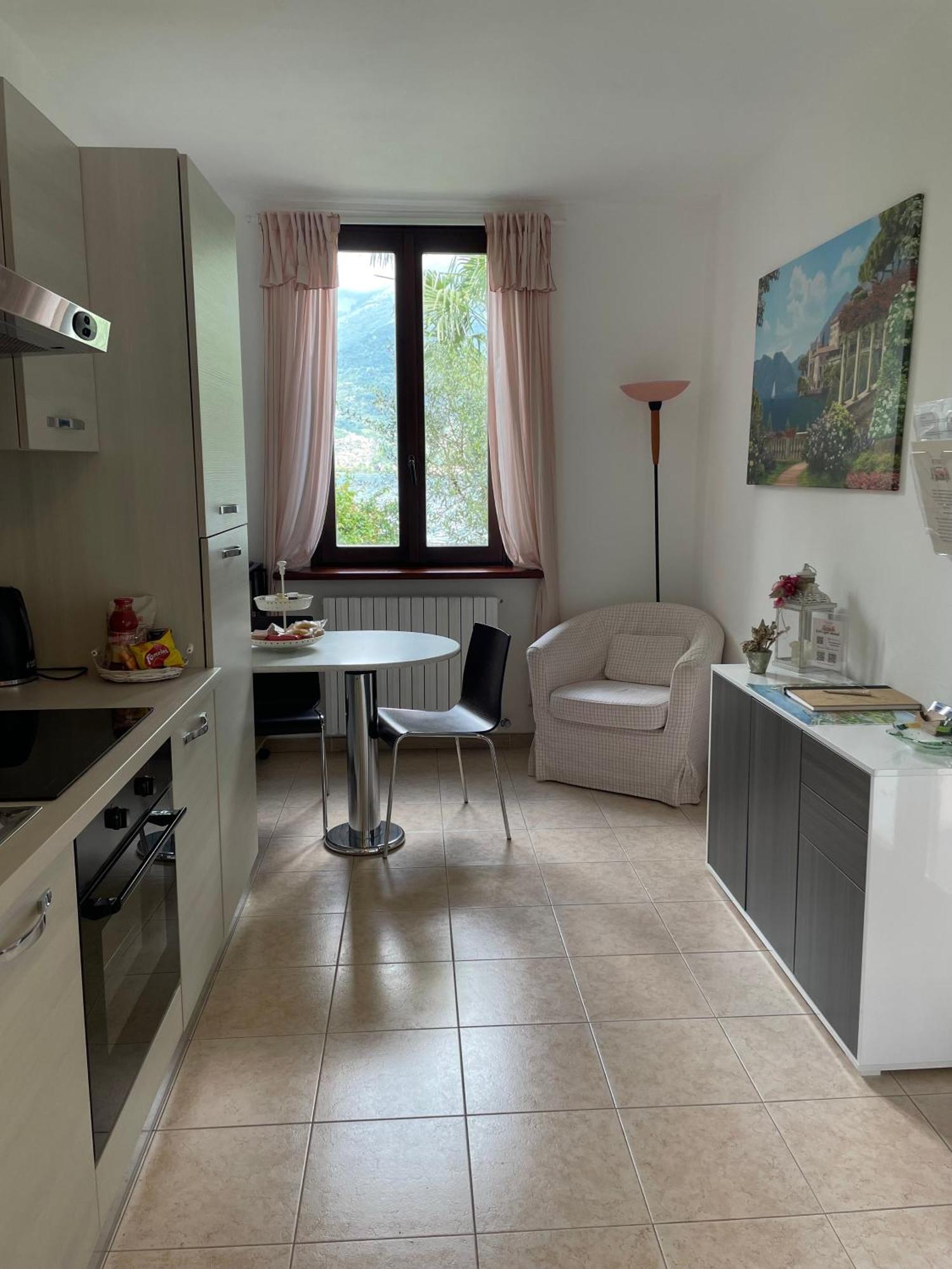 Peonia Apartment - Appartamento Vista Lago Леццено Екстер'єр фото